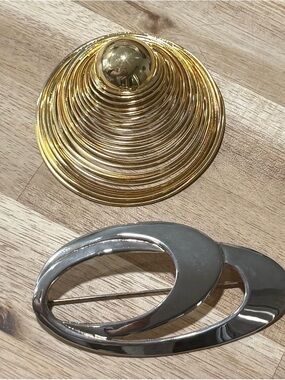 MCM Modernist Unmarked Brooches